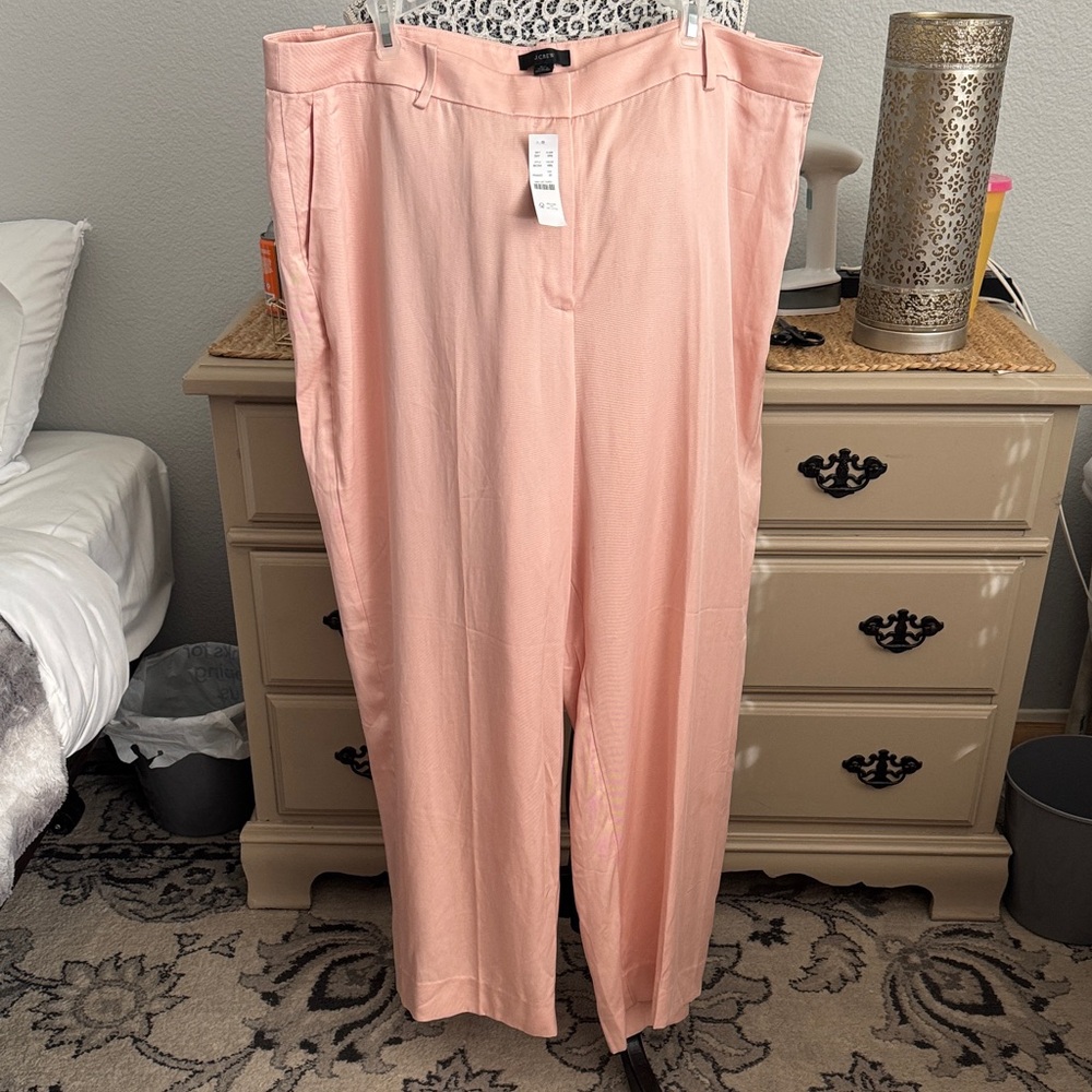 NWT J. Crew women’s Soft Peachy-Pink business dress Pants size 20